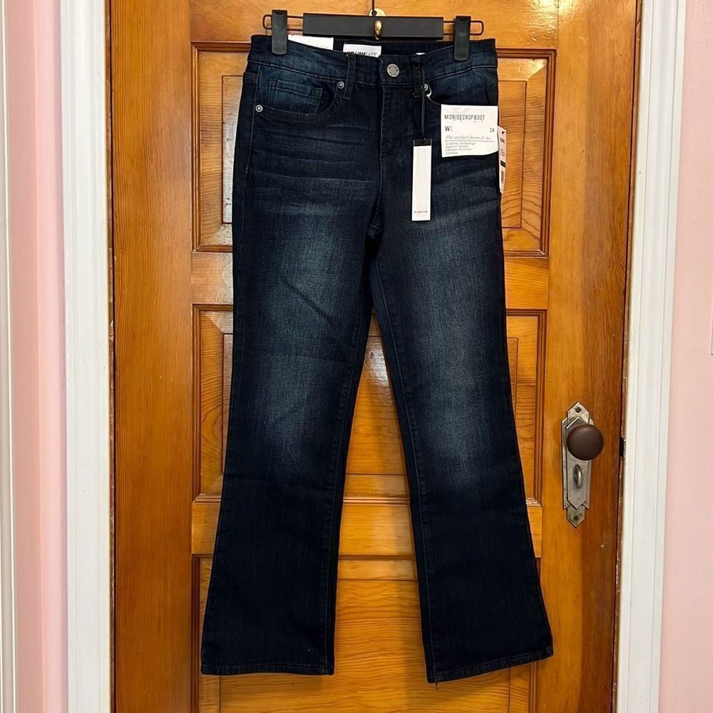 William Rast Midrise Crop Boot Cut Dark Wash Jeans Women’s 24